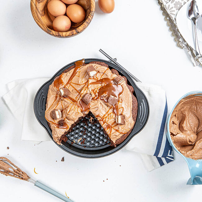 Prestige Aerolift Round Cake Tin 9"